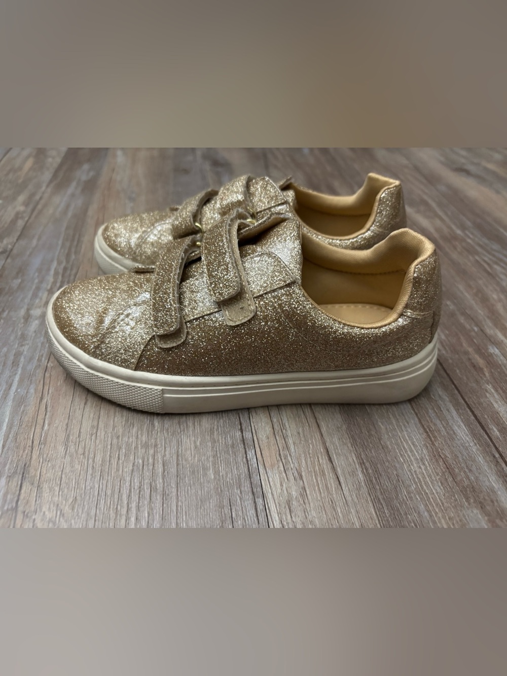 Kelly & Katie Gold Glitter Kids Sneakers size 11